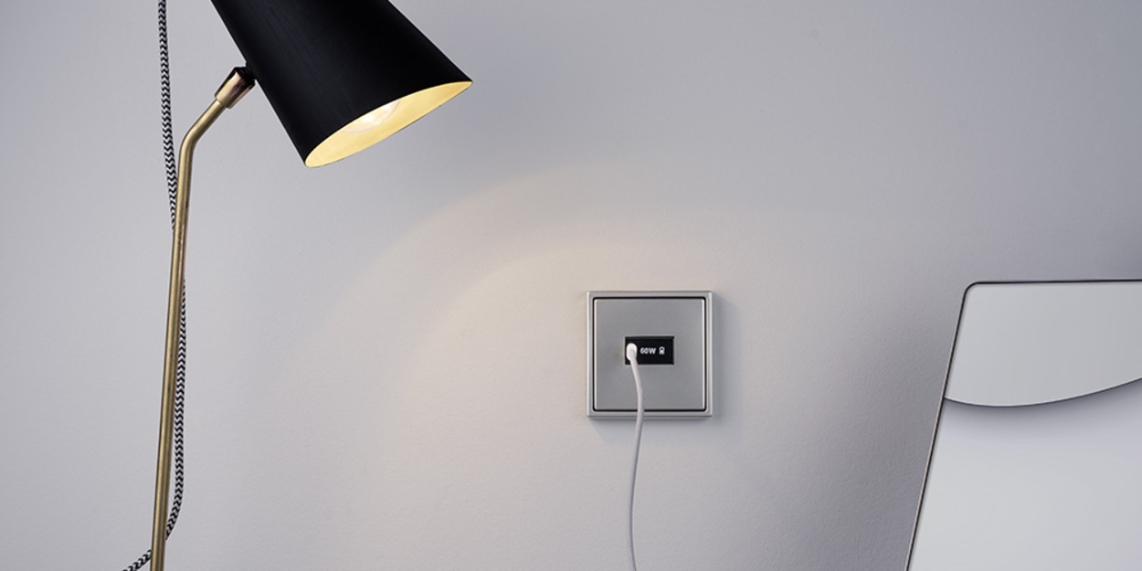 Ladegerät USB PD 60 bei Elektro Schmid in Roding