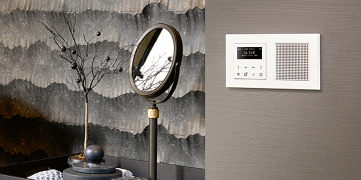 JUNG Smart Radio DAB+ bei Elektro Schmid in Roding