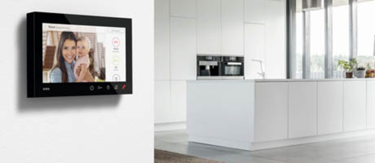 Gira Wohnungsstation bei Elektro Schmid in Roding