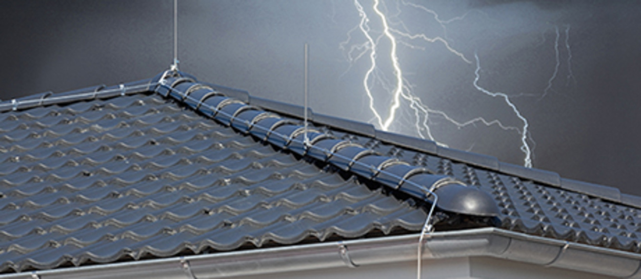 Äußerer Blitzschutz bei Elektro Schmid in Roding